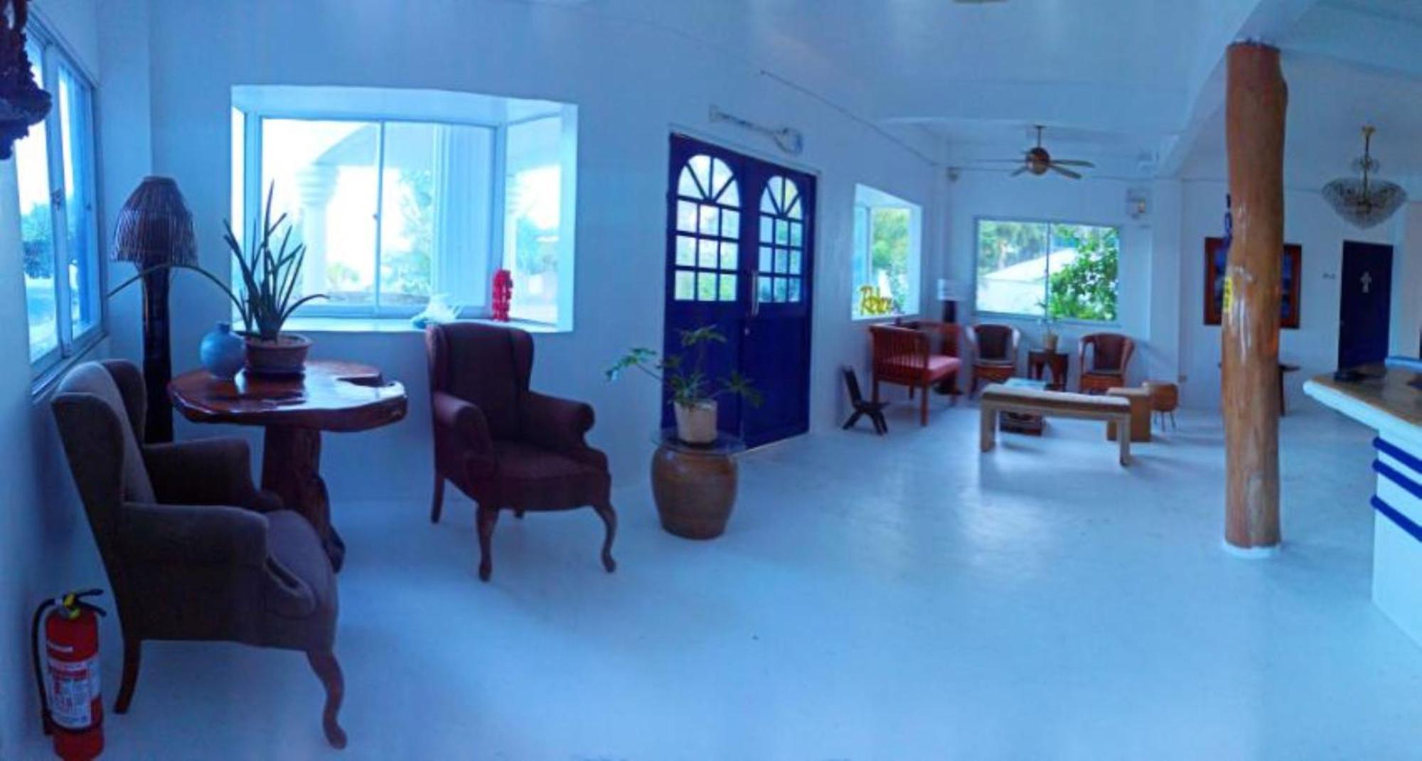 Club Monet Beachfront Resort By Cocotel Cabangan Exterior foto