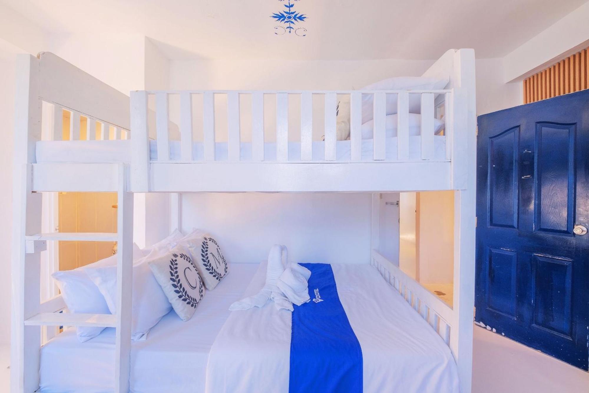 Club Monet Beachfront Resort By Cocotel Cabangan Zimmer foto