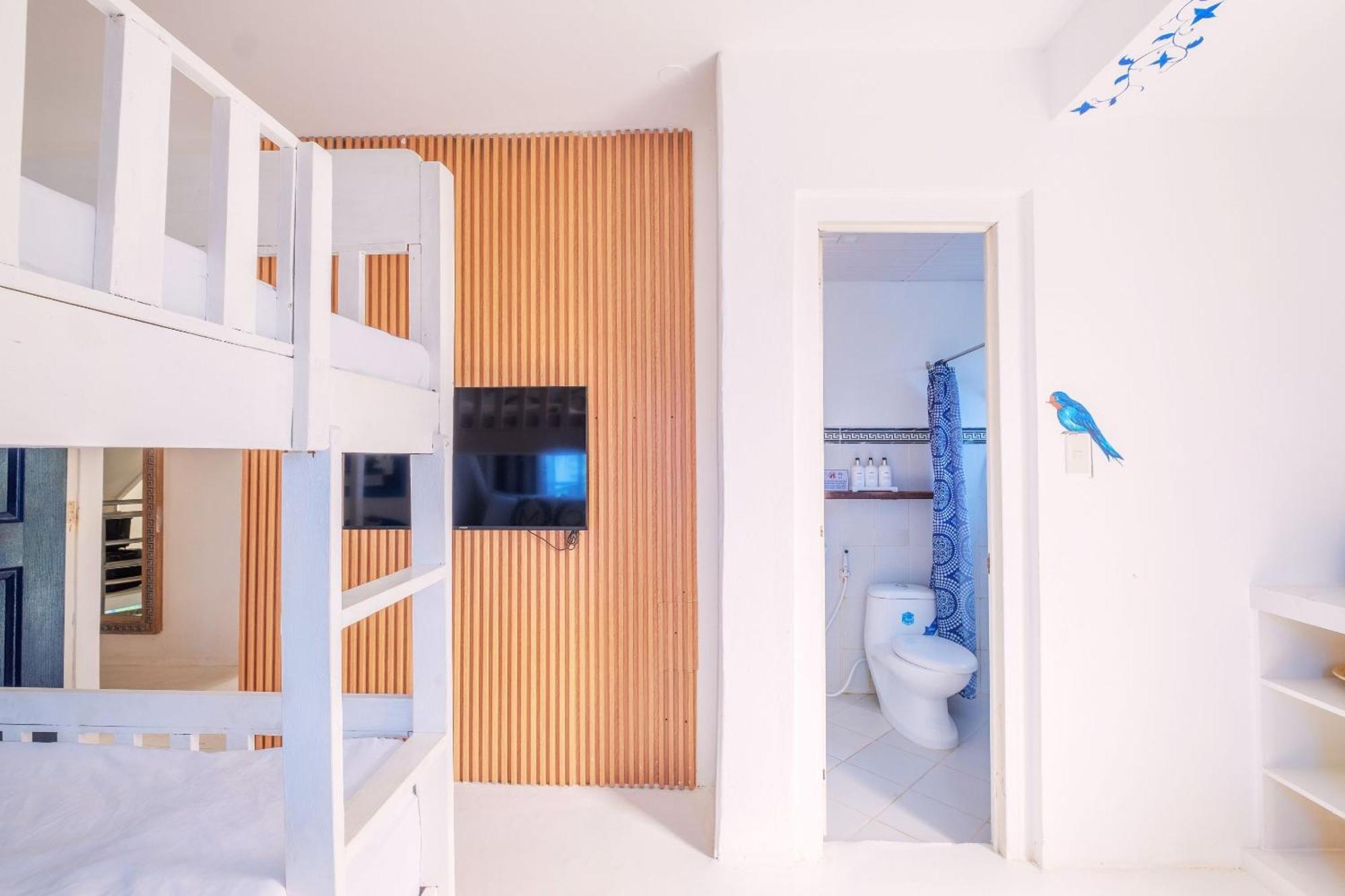 Club Monet Beachfront Resort By Cocotel Cabangan Zimmer foto
